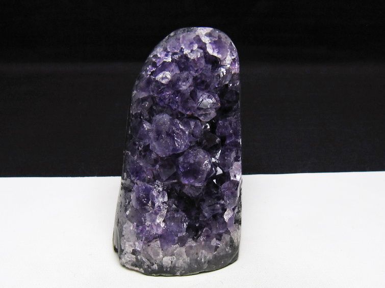 アメジスト クラスター ウルグアイ産 アメジスト 原石 amethyst 一点物 182-8965
