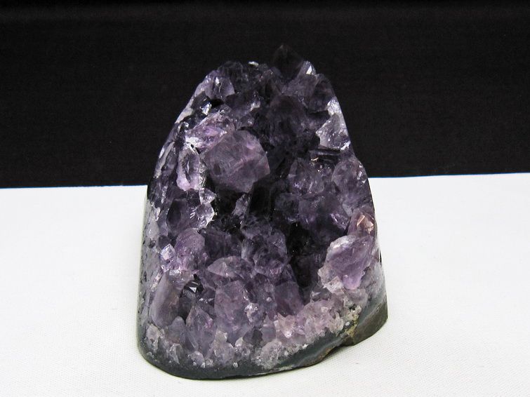 アメジスト クラスター ウルグアイ産 アメジスト 原石 amethyst 一点物 182-8968
