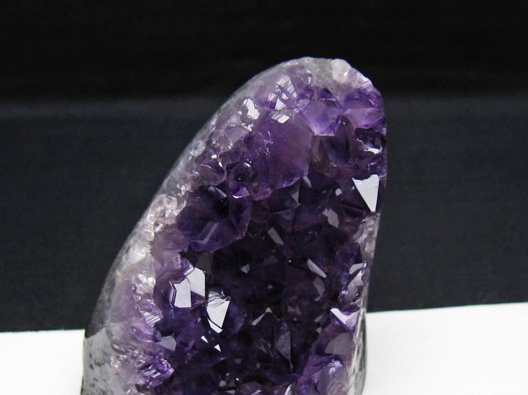 アメジスト クラスター ウルグアイ産 アメジスト 原石 amethyst 一点物 182-8973