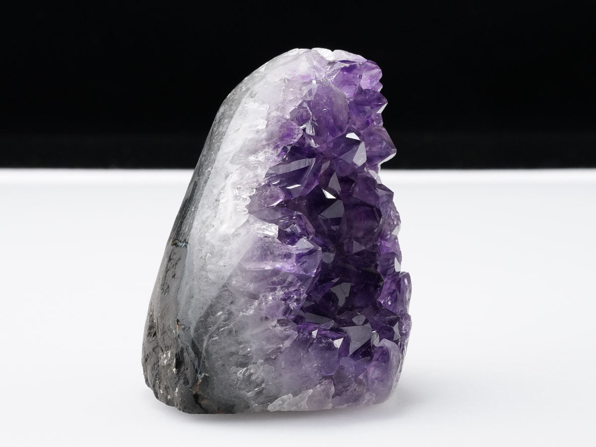 アメジスト クラスター ウルグアイ産 アメジスト 原石 amethyst 一点物 182-8973