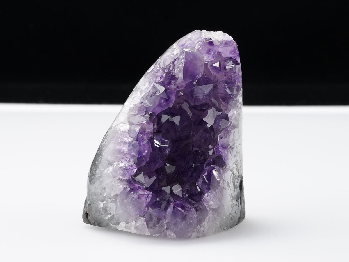 アメジスト クラスター ウルグアイ産 アメジスト 原石 amethyst 一点物 182-8973