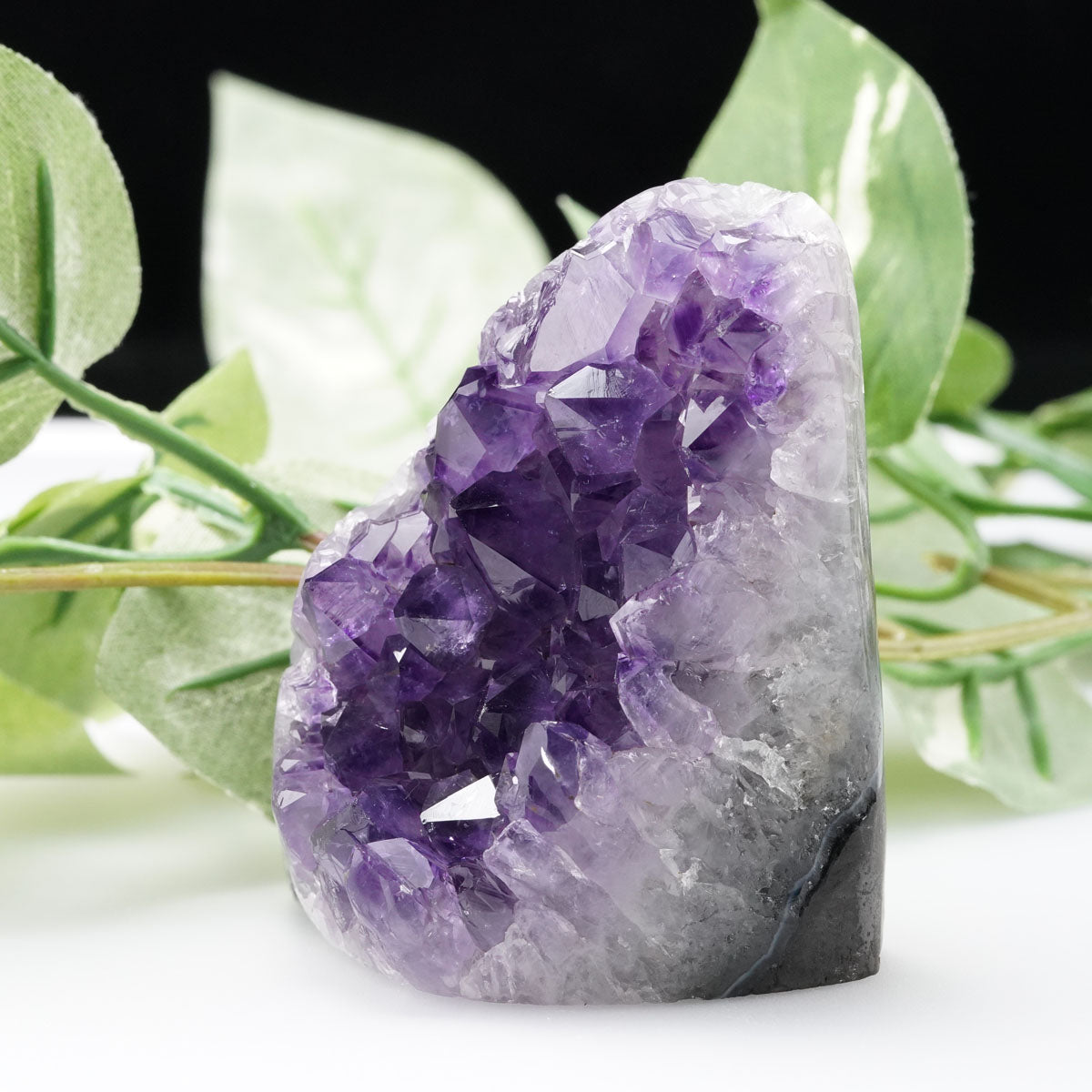 アメジスト クラスター ウルグアイ産 アメジスト 原石 amethyst 一点物 182-8973