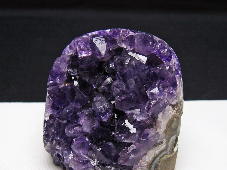 アメジスト クラスター ウルグアイ産 アメジスト 原石 amethyst 一点物 182-8977