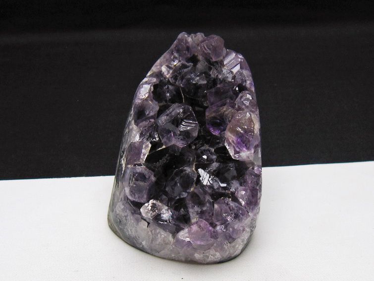 アメジスト クラスター ウルグアイ産 アメジスト 原石 amethyst 一点物 182-8983