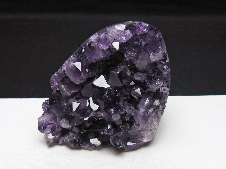 アメジスト クラスター ウルグアイ産 アメジスト 原石 amethyst 一点物 182-8987