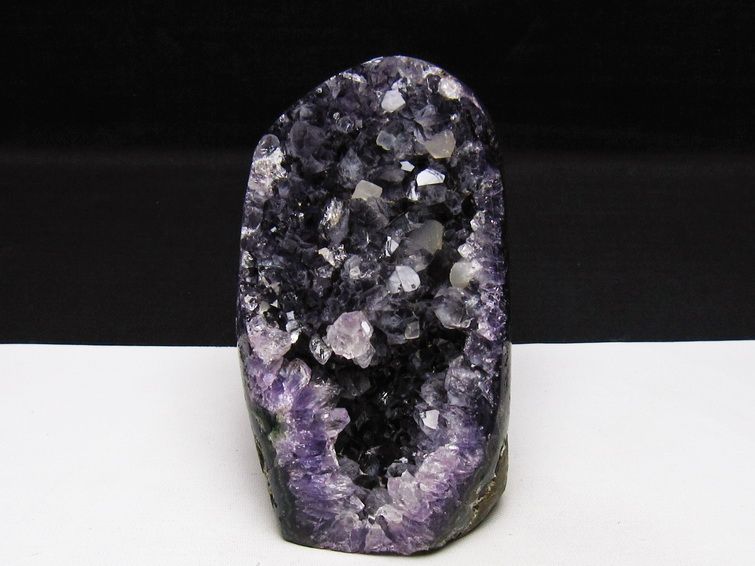 アメジスト クラスター ウルグアイ産 アメジスト 原石 amethyst カルサイト共生 一点物 182-8992
