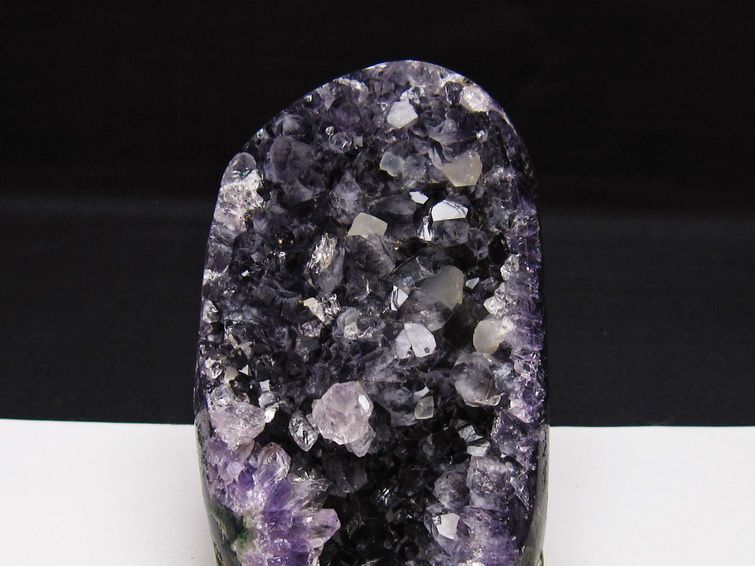 アメジスト クラスター ウルグアイ産 アメジスト 原石 amethyst カルサイト共生 一点物 182-8992