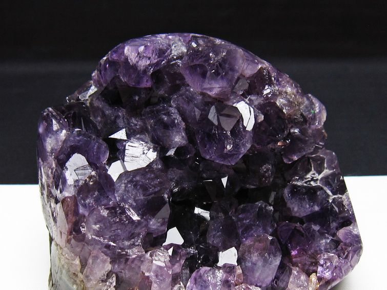 アメジスト クラスター ウルグアイ産 アメジスト 原石 amethyst カルサイト共生 一点物 182-8993