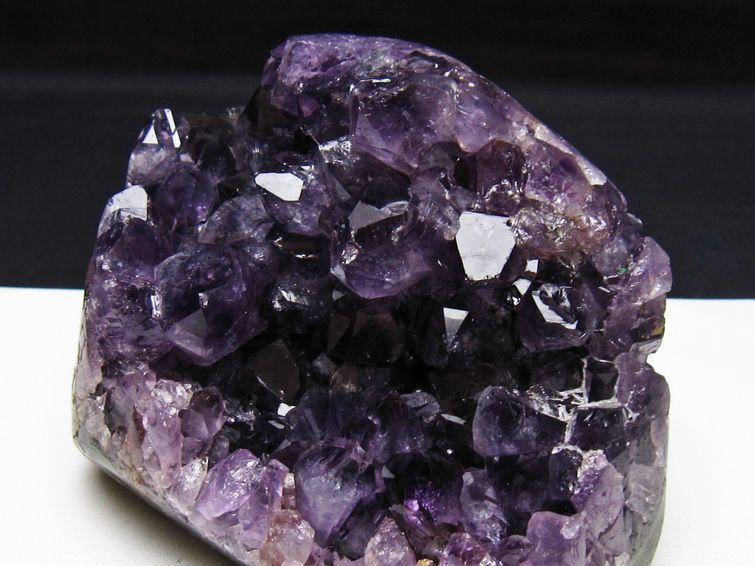 アメジスト クラスター ウルグアイ産 アメジスト 原石 amethyst カルサイト共生 一点物 182-8993