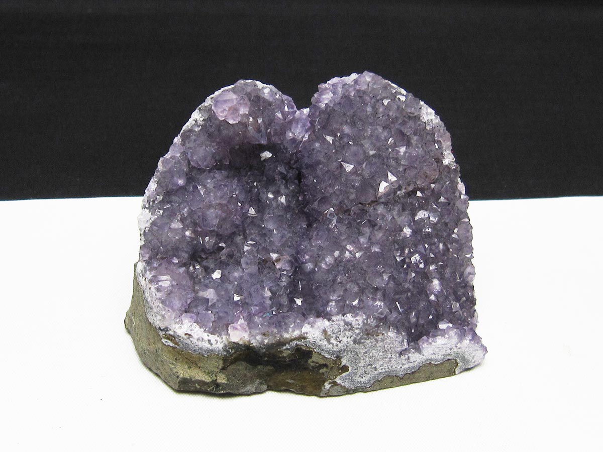 アメジスト クラスター 花型 ウルグアイ産 アメジスト 原石 一点物 182-9249