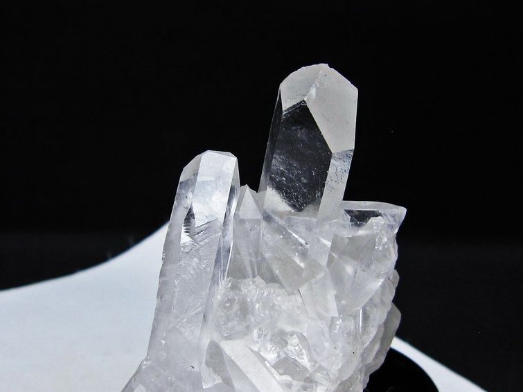 水晶 クラスター マダガスカル産 台座付属 水晶 原石 一点物 182-9290