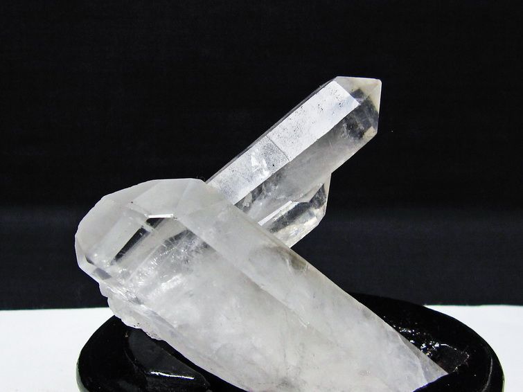 水晶 クラスター マダガスカル産 台座付属 水晶 原石 一点物 182-9301