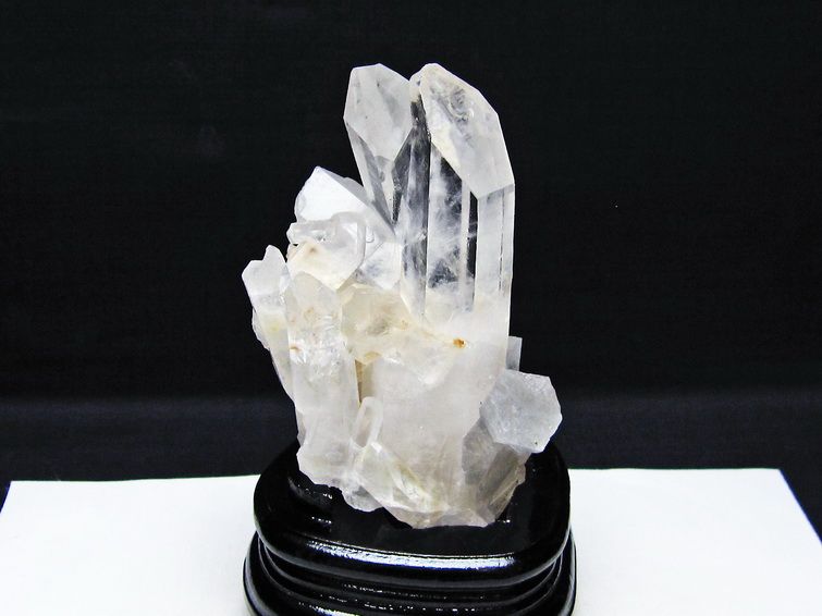 水晶 クラスター マダガスカル産 台座付属 水晶 原石 一点物 182-9331