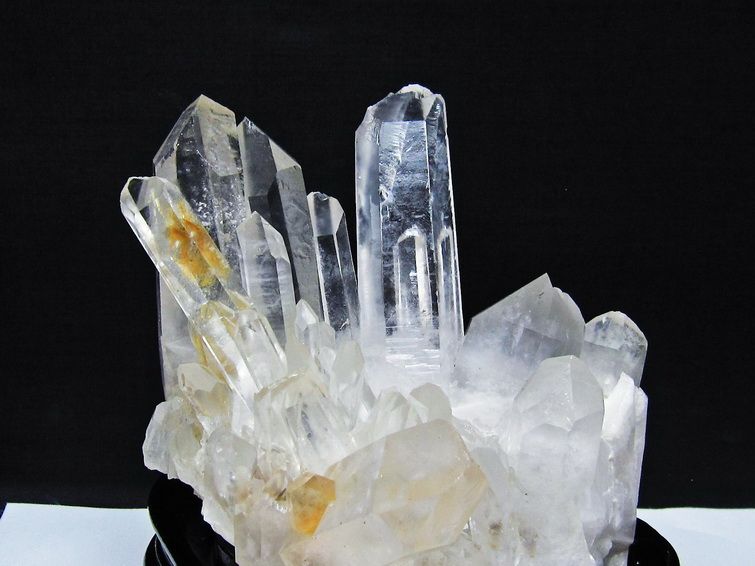 水晶 クラスター マダガスカル産 台座付属 水晶 原石 一点物 182-9347