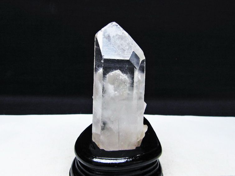 水晶 クラスター マダガスカル産 台座付属 水晶 原石 一点物 182-9372