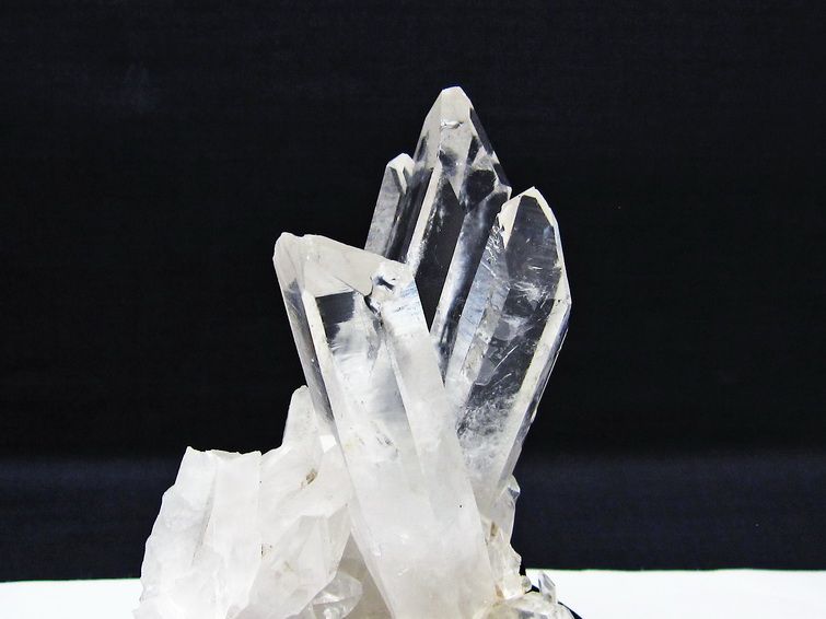 水晶 クラスター マダガスカル産 台座付属 水晶 原石 一点物 182-9381