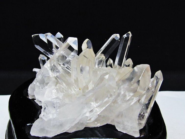 水晶 クラスター マダガスカル産 台座付属 水晶 原石 一点物 182-9391
