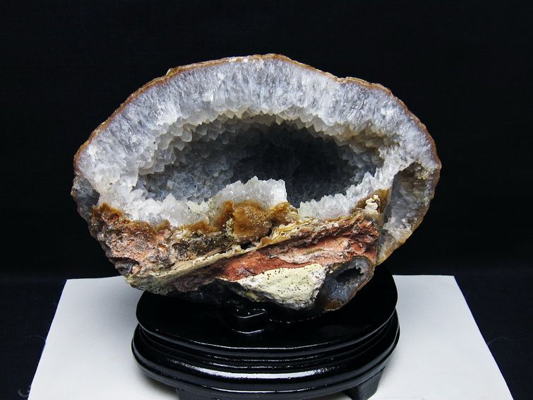 2.5Kg アゲート ジオード 原石 台座付属 一点物 191-504