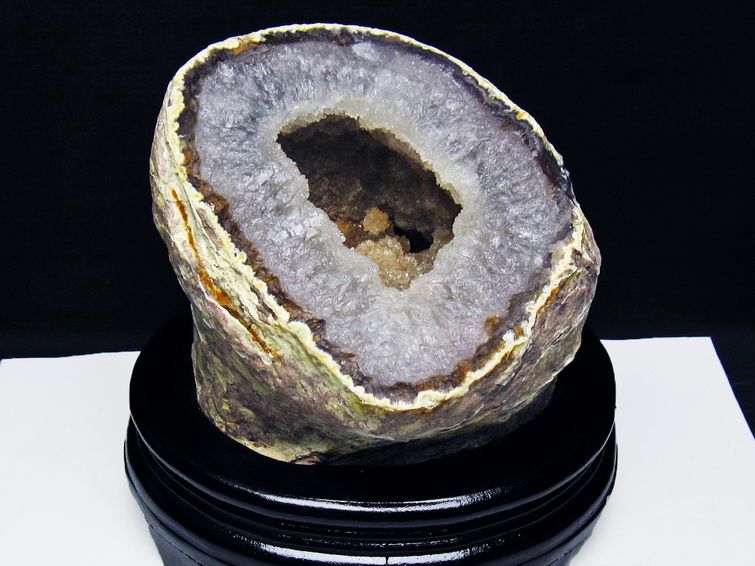 2.3Kg アゲート ジオード 原石 台座付属 一点物 191-509