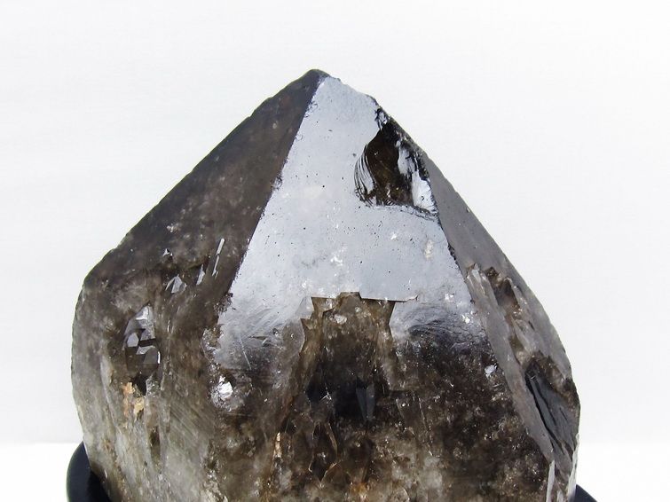 8.2Kg モリオン 黒水晶 原石 エレスチャル 台座付属 一点物 191-551