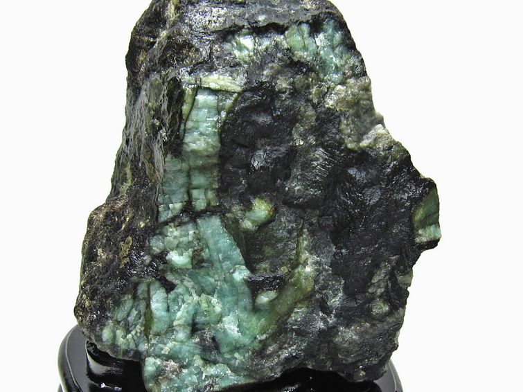 2.6Kg エメラルド 原石 台座付属 一点物 191-584