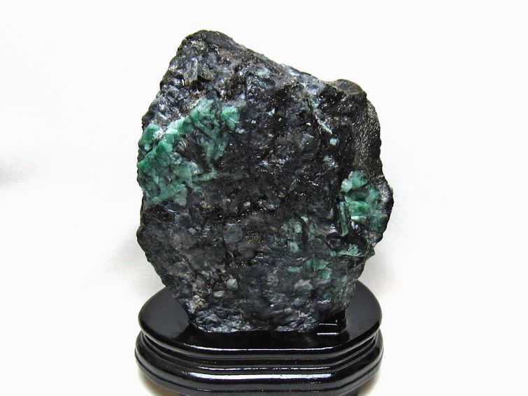 3.4Kg エメラルド 原石 台座付属 一点物 191-588
