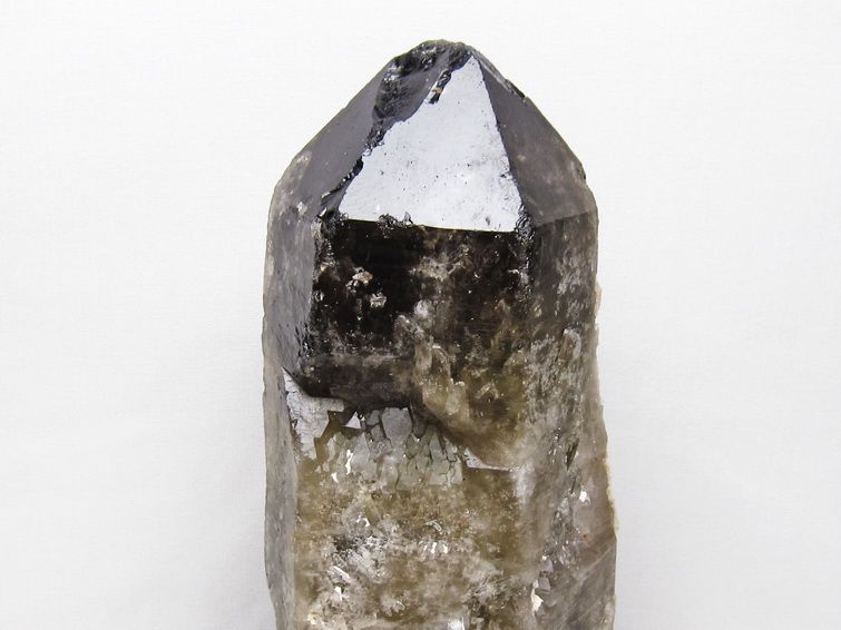 2.7Kg スモーキークォーツ 原石 煙水晶 エレスチャル 台座付属 一点物 191-628