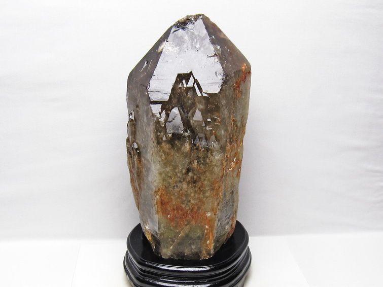 6.7Kg スモーキークォーツ 原石 煙水晶 エレスチャル 台座付属 191-633