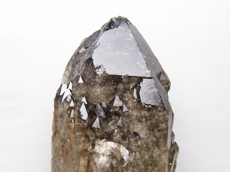 8.9Kg スモーキークォーツ 原石 煙水晶 エレスチャル 台座付属 191-637