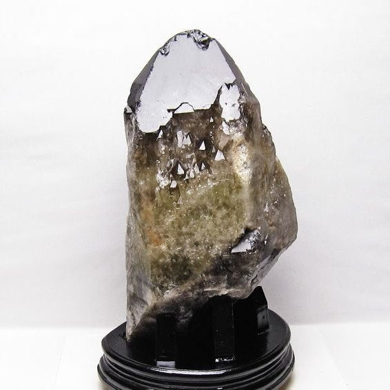 8.6Kg スモーキークォーツ 原石 煙水晶 エレスチャル 台座付属 191-639