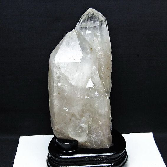 3Kg 水晶 原石 エレスチャル 台座付属  191-684