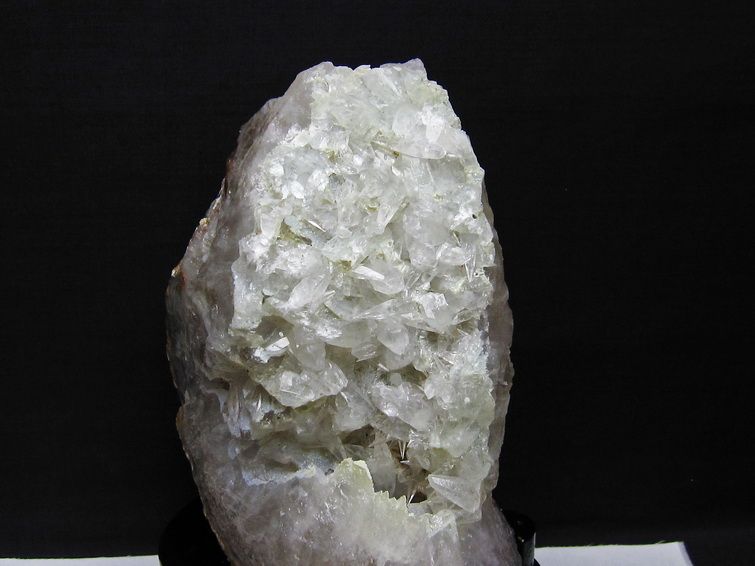 3.6Kg アゲート ジオード 原石 台座付属 カルサイト付き 191-704