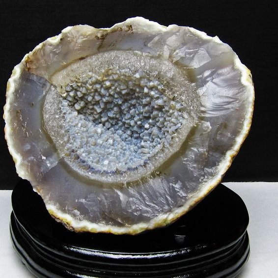 2.6Kg アゲート ジオード 原石 台座付属 191-714