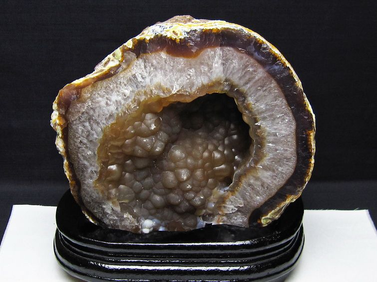 3.1Kg アゲート ジオード 原石 台座付属 191-719