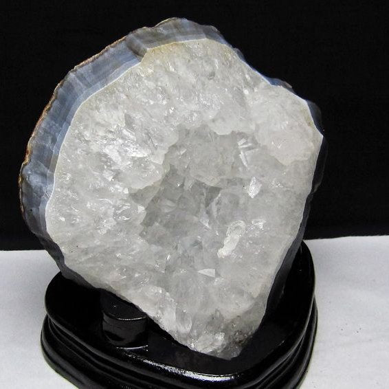 2.6Kg アゲート ジオード 原石 台座付属 191-728