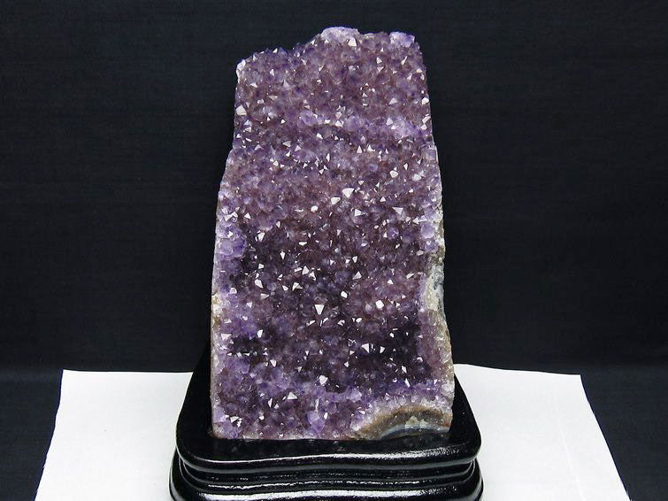 2.3Kg アメジスト クラスター ウルグアイ産 アメジスト 原石 amethyst 台座付属 花型 一点物  192-674