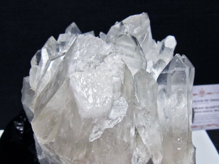 水晶クラスター 2.1Kg レムリアンシード水晶 ブラジル ミナスジェライス州 コリント産 一点物 台座付属 192-697