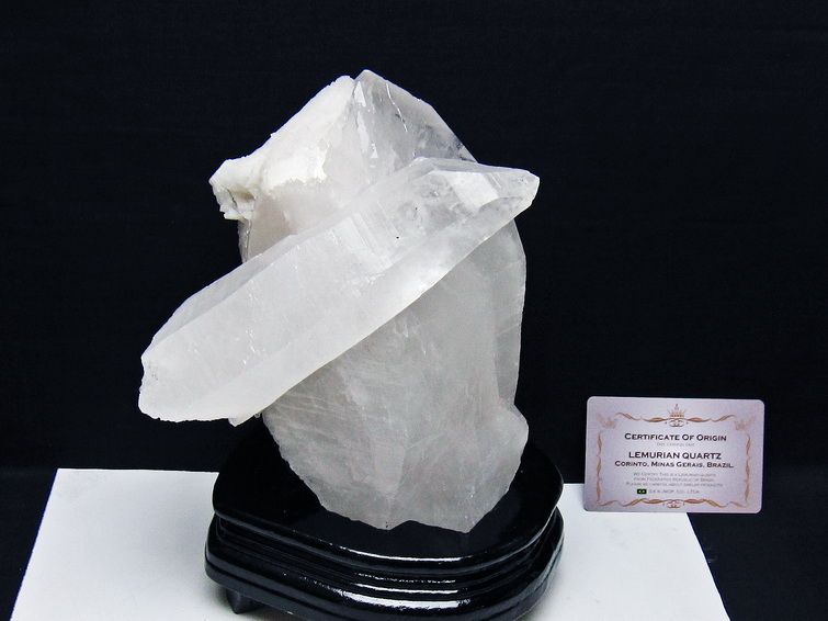 水晶クラスター 2.3Kg 原石 ブラジル ミナスジェライス州 コリント産 一点物 台座付属 レムリアンシード 192-704