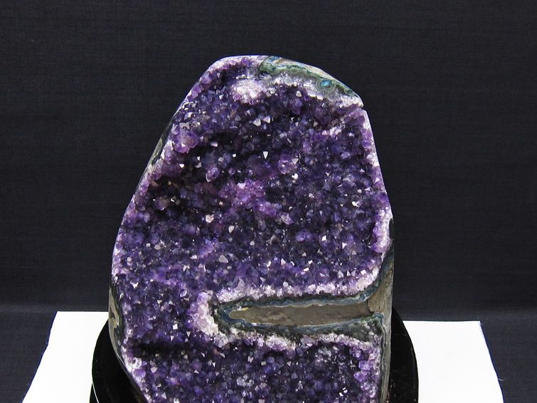 2.2Kg アメジスト クラスター アメジスト 原石 ウルグアイ産 amethyst 台座付属 一点物 192-714