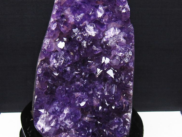 2.1Kg アメジスト クラスター アメジスト 原石 ウルグアイ産 amethyst 台座付属 一点物 192-715
