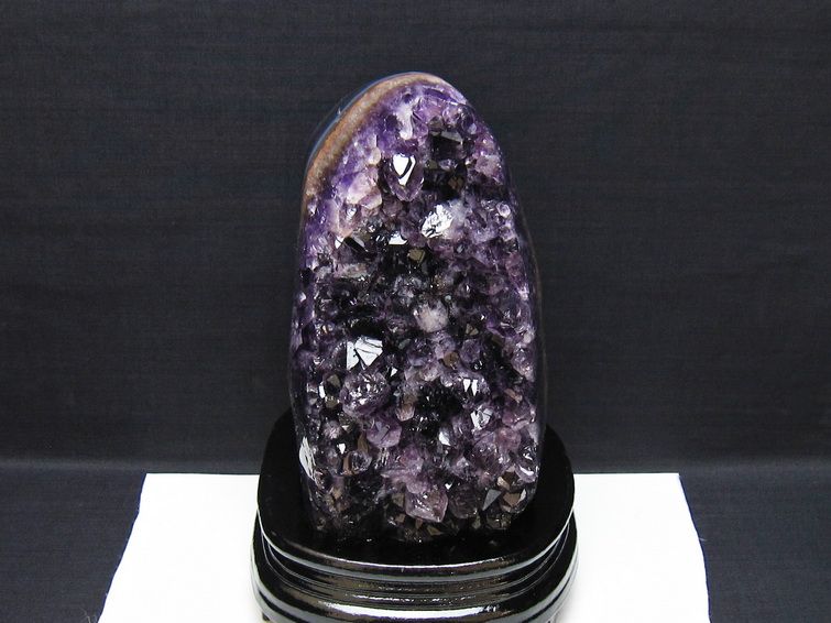 2.8Kg アメジスト クラスター アメジスト 原石 ウルグアイ産 amethyst 台座付属 一点物 192-721