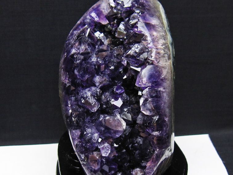 2.2Kg アメジスト クラスター アメジスト 原石 ウルグアイ産 amethyst 台座付属 一点物 192-722
