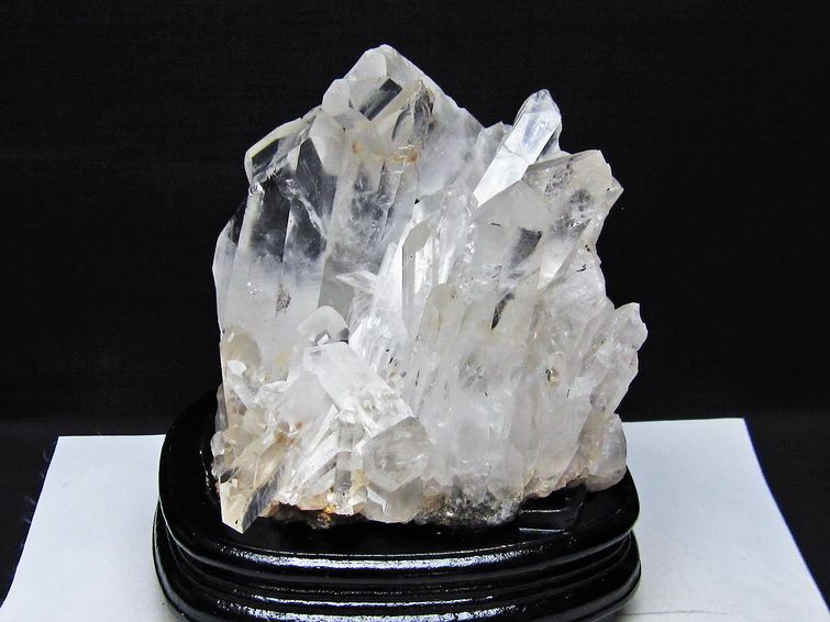 2.4Kg 水晶 クラスター マダガスカル産 台座付属 水晶 原石 192-777