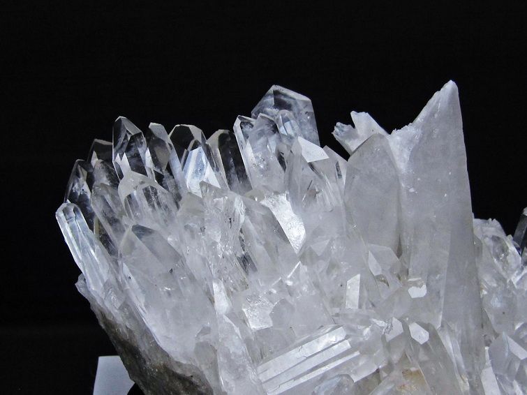4.4Kg 水晶 クラスター マダガスカル産 台座付属 水晶 原石 192-780