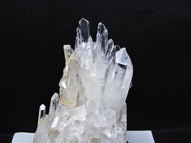 3.1Kg 水晶 クラスター マダガスカル産 台座付属 水晶 原石 192-781