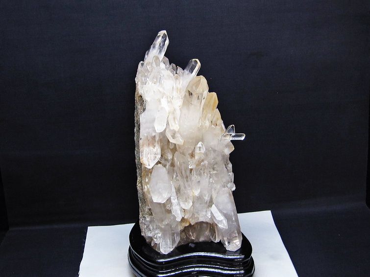 4.8Kg 水晶 クラスター マダガスカル産 台座付属 水晶 原石 192-787