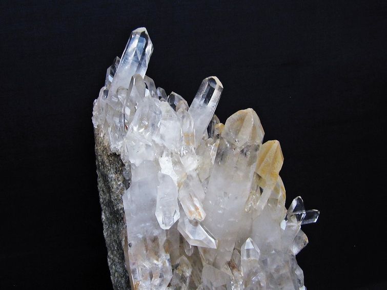 4.8Kg 水晶 クラスター マダガスカル産 台座付属 水晶 原石 192-787