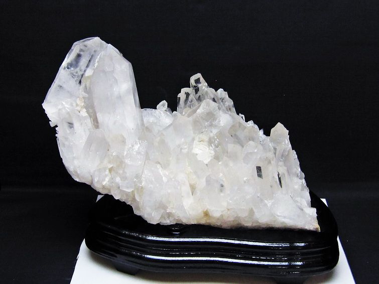 5.7Kg 水晶 クラスター マダガスカル産 台座付属 水晶 原石 192-790