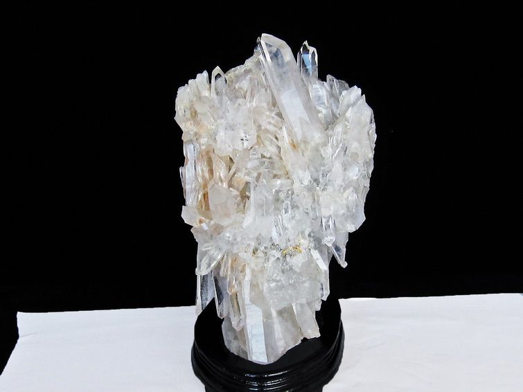 6.8Kg 水晶 クラスター マダガスカル産 台座付属 水晶 原石 192-797