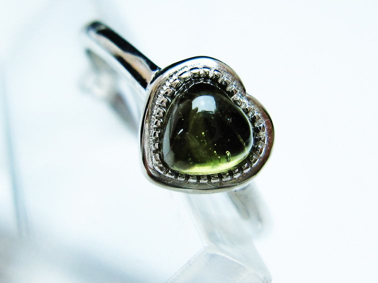 モルダバイト リング 指輪 ハート 12号 フリーサイズ 一点物 199-433